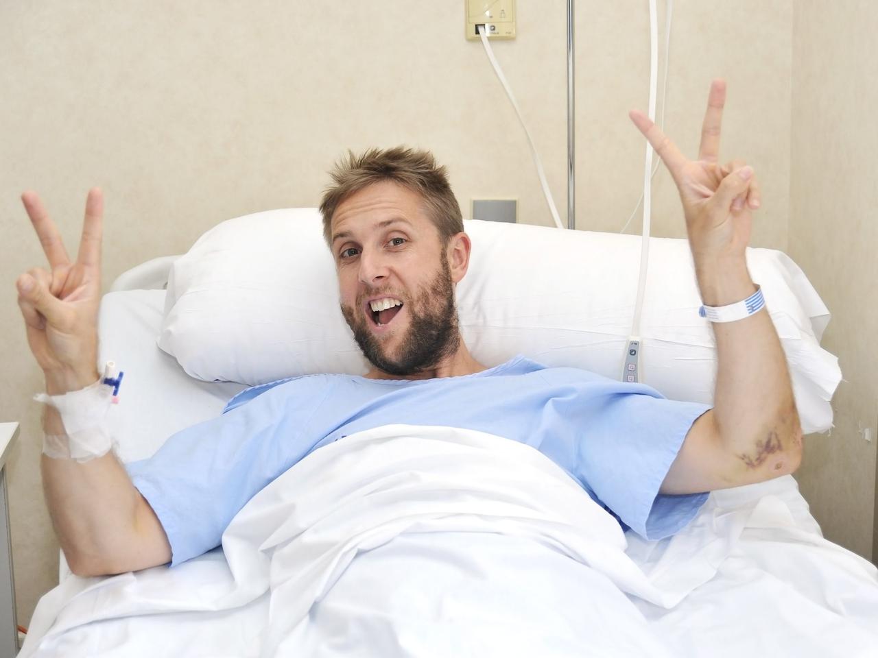 Jak żyć z CHOROBĄ PRZEWLEKŁĄ - wywiad z prof. Tomaszem Pasierskim