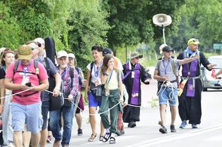 Lublin/Jasna Góra - duchowni na szlaku. Łączenie duszpasterzowania z pielgrzymowaniem