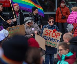 Śląska Manifa w Katowicach pod hasłem Polsko szanuj kobiety