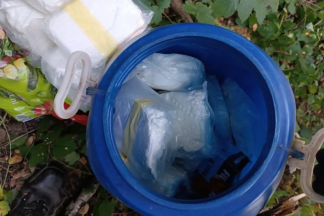 Powiat sokołowski: tymczasowy areszt dla 41-latka za posiadanie ponad 26 kg narkotyków