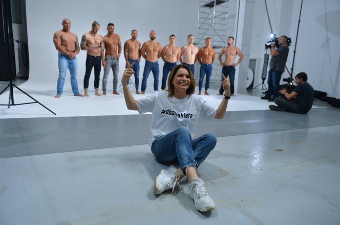 Wyjątkowa sesja zdjęciowa kampanii “BreastFit. Kobiecy biust. Męska sprawa” wspierającej kobiety z rakiem piersi