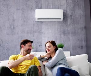 Chłód w upalne dni – klimatyzacja w bloku bez tajemnic! 