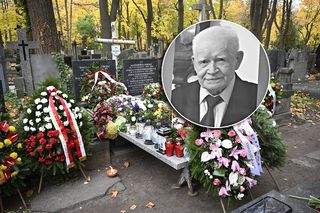 Prof. Adam Strzembosz został pochowany w rodzinnym grobowcu wraz z rodzeństwem. Byli trojaczkami 