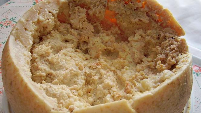7. Casu Marzu, Włochy, ocena 2,7