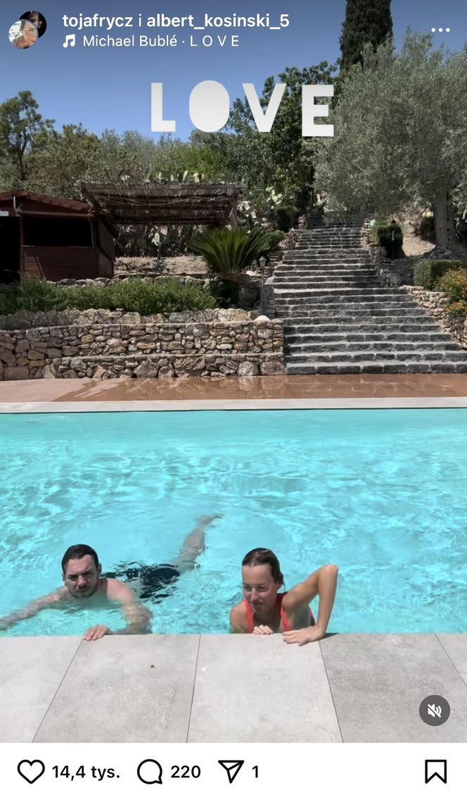 Olga Frycz i Albert Kosiński w basenie