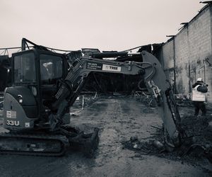 Pożar CH Marywilska 44. Śledczy zakończyli oględziny