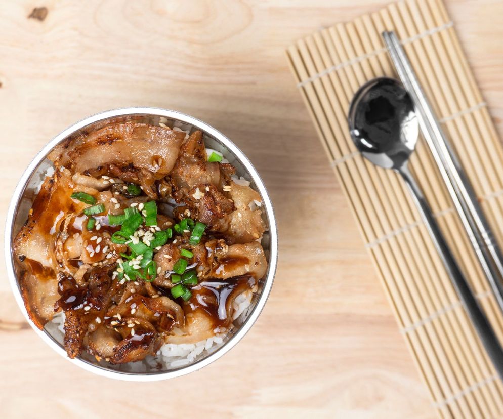 Boczek po azjatycku -  zakochasz się w nim! Idealny do ryżu lub bułeczek bao 