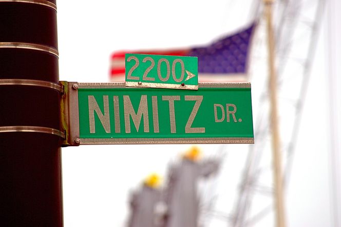 Gdy trzeba wyżywić 5-tysięczną załogę lotniskowca “Nimitz”