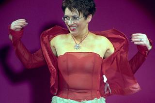 CHARYTATYWNY POKAZ MODY W WYKONANIU PARLAMANTARZYSTEK N/Z JAKUBOWSKA ALEKSANDRA - SLD, 2002r.