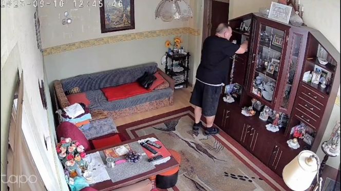 Oszust chciał okraść 86-latkę. Nie spodziewał się takiej reakcji! Wszystko się nagrało