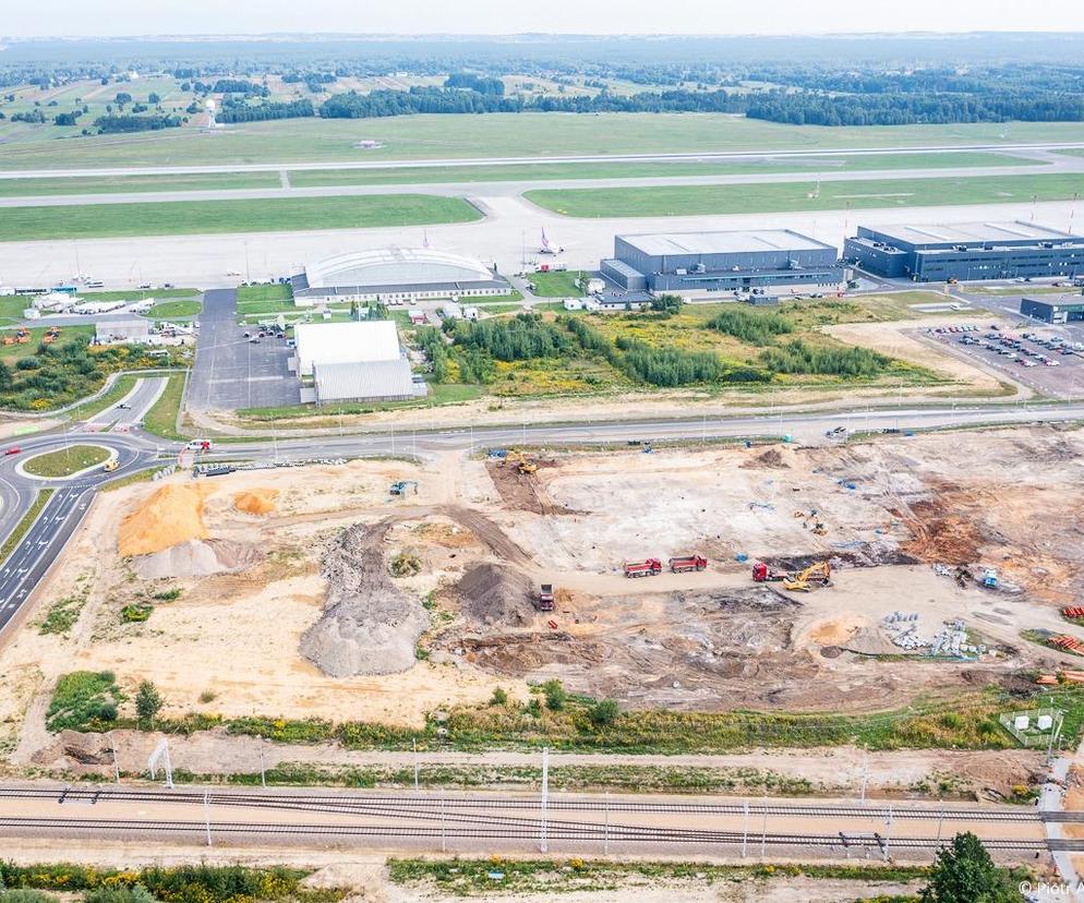 Trwa budowa nowego parkingu na lotnisku w Pyrzowicach