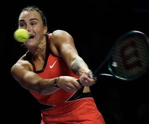 Kiedy FINAŁ WTA Finals 2025 Sabalenka - Rybakina. O której godzinie finał w Rijadzie?