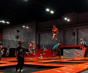 JUMPCITY: Najfajniejszy park trampolin w Polsce