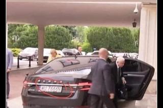 Najlepsze memy z okazji 75. urodzin Jarosława Kaczyńskiego. Te obrazki rozbawią cię do łez!