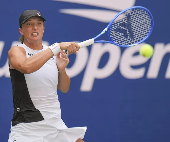 Iga Świątek aqnsowała do ćwierćfinału US Open! Pewne zwycięstwo Polki