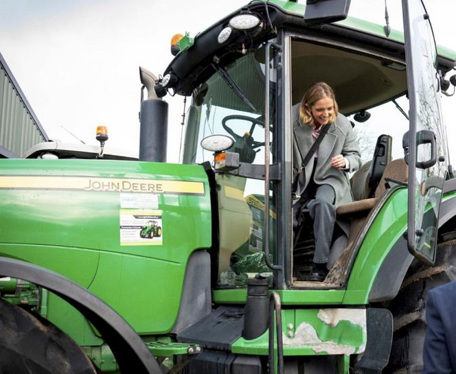 Rafał Trzaskowski i Małgorzata Trzaskowska na Żuławach