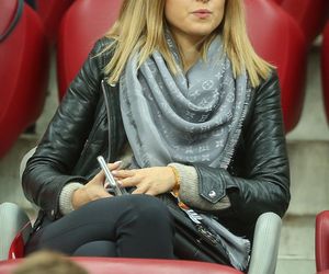Żona Piotra Zielińskiego to prawdziwa piękność! Po zmianie kapitana będzie nową Anną Lewandowską? 