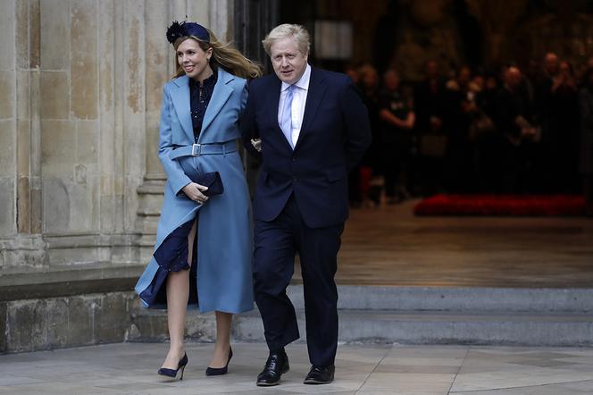 Boris Johnson zaraził narzeczoną w ciąży, Carrie też ma koronawirusa
