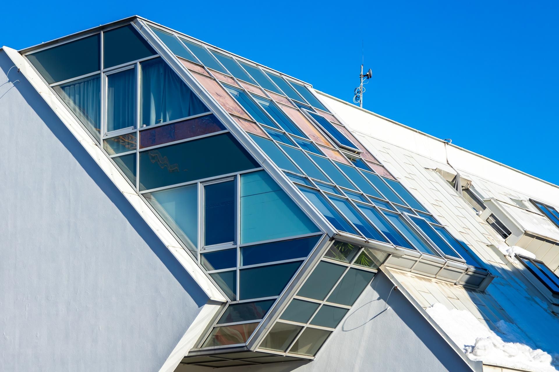 Przewrócony dom w Kielcach