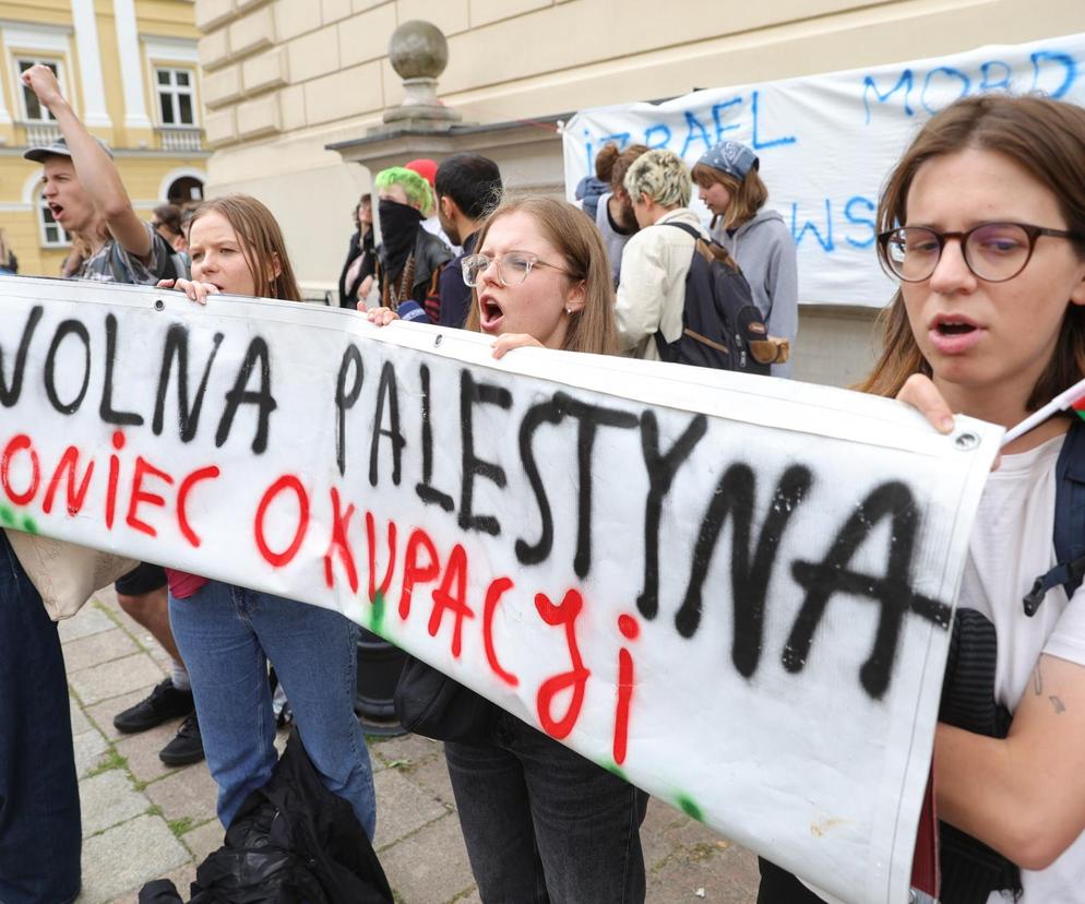 Protest studentów Uniwersytetu Warszawskiego w obronie Palestyny