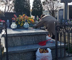 Przygotowania do Wszystkich Świętych Zamość