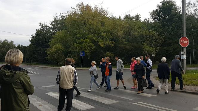 Blokada drogi przed wysypiskiem śmieci w Sosnowcu 