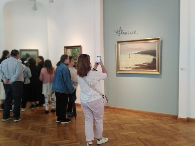Boznańska, Malczewski Fałat, Wyspiański i wielu innych. Długo oczekiwana wystawa w Gdańsku już otwarta. Wernisaż przyciągnął tłumy!
