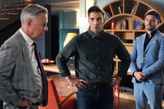 Barwy szczęścia odc. 3125.  Tomasz Kępski (Jakub Sokołowski), Henryk (Zbigniew Suszyński), Justin (Jasper Sołtysiewicz)