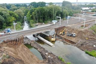 Trwają prace na międzynarodowej linii Rail Baltica. Zobacz postępy robót w Ełku