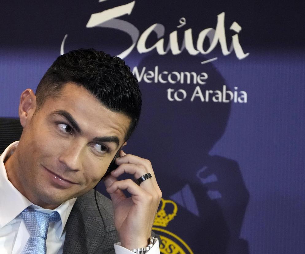 Cristiano Ronaldo nie trzyma ciśnienia. Obsceniczny gest wobec kibiców na saudyjskim stadionie, jest dochodzenie