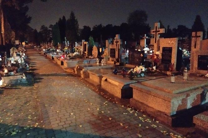 Na Cmentarzu Janowskim w Siedlcach jest coraz mniej miejsca na nowe nagrobki