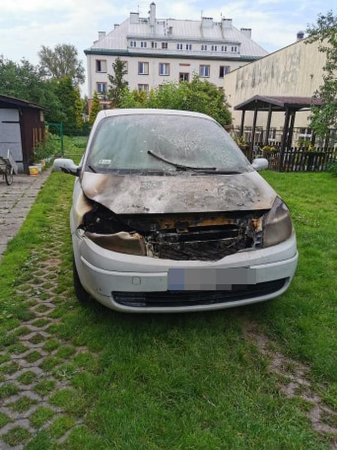 Katowice: Dramat kobiety, której auto stanęło w płomieniach. "Znieczulica!" 