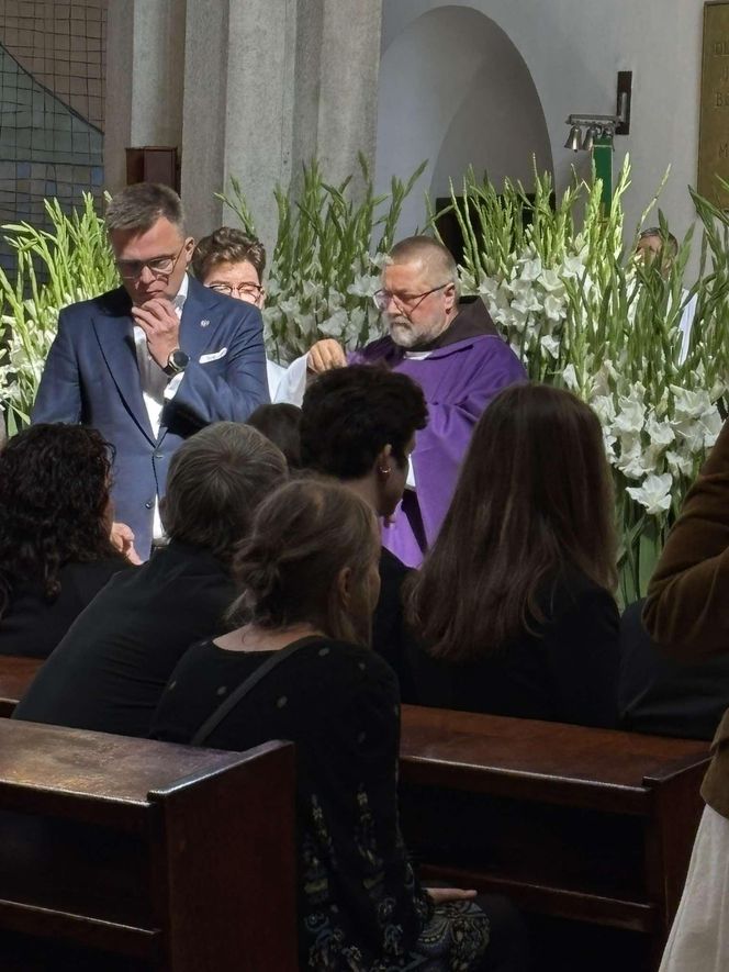 Szymon Hołownia na pogrzebie Stanisława Sojki