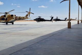 Grecja ma problem z Apache i liczy na amerykańskie nadwyżki. Ateny chcą pozyskać 30 śmigłowców AH-64D