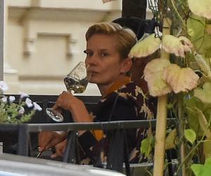 Magdalena Cielecka pije i jedzie