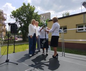 Przez lata ŚDS w Siedlcach działał w dwóch lokalizacjach, teraz już oficjalnie funkcjonuje w jednym miejscu, w budynkach dostosowanych do potrzeb osób z niepełnosprawnościami. 