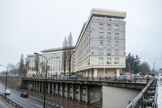 Tak wygląda GUS. Gmach w PRL-u zaprojektował świetny architekt. Na dole było prezydium, na górze obieranie ziemniaków