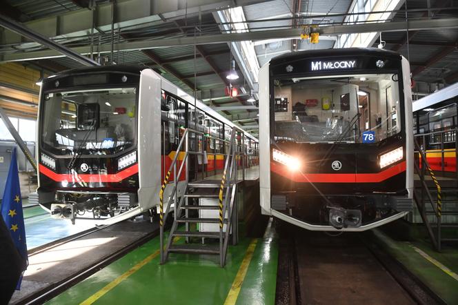 Varsovia - nowy pociąg metra