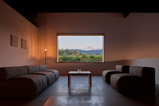 Siedziba i salon wystawowy firmy Janošík