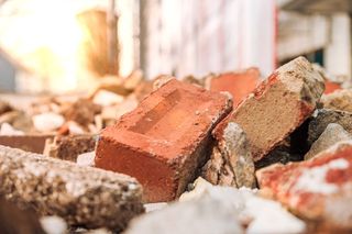 Zmiany w Ustawie o odpadach od stycznia 2022. Zmiany dotyczą m.in. odpadów budowlanych