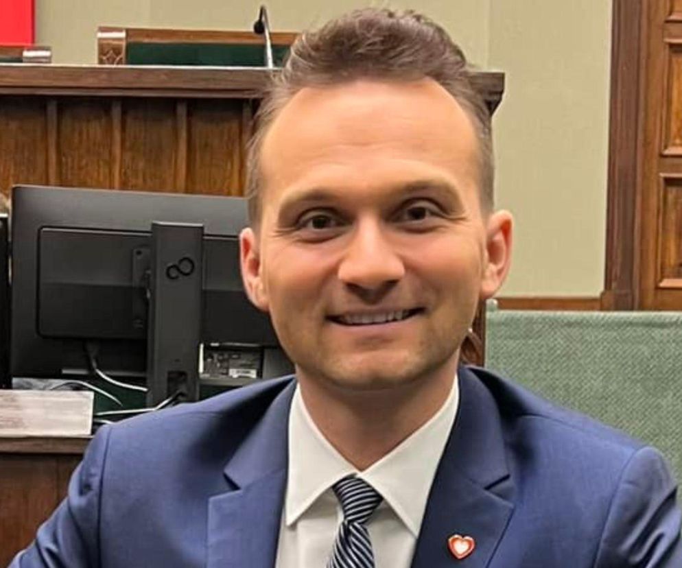 Poseł Adrian Witczak zmaga się z poważną chorobą. Wieczorem podłączam się do pompy