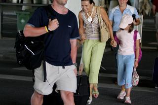 Tomasz z żonami: Kingą Rusin i Hanną Lis