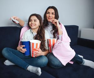 Najlepsze filmy dla młodzieży wg AI. Pełne wzruszeń i humoru
