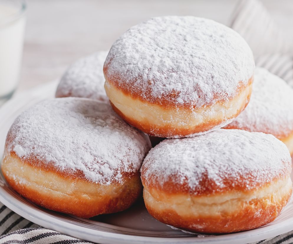 Jak zrobić puszyste paczki? Dodaj jeden zaskakujący składnik. Efekt WOW gwarantowany!