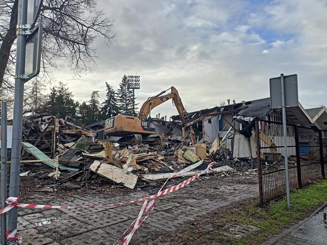 Rozbiórka budynku Warty Poznań