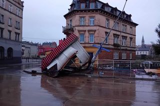 W Świętokrzyskiem ruszyły zbiórki dla powodzian. Pomagają również Starachowice