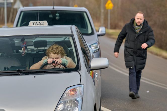 Na Wspólnej odc. 4006: Beata (Katarzyna Ptasińska), Paweł (Grzegorz Kwiecień)
