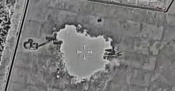 Irańskie śmigłowce AH-1 zniszczone 