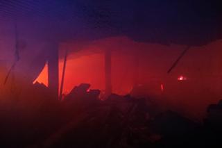 Pożar magazynu meblowego w Lublinie. Hala doszczętnie spłonęła [7.02.2023]