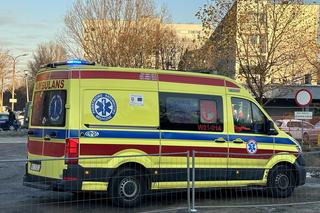 Koszmarny wypadek w Warszawie. Autobus miejski potrącił 12-latkę. Dziewczynka trafiła do szpitala